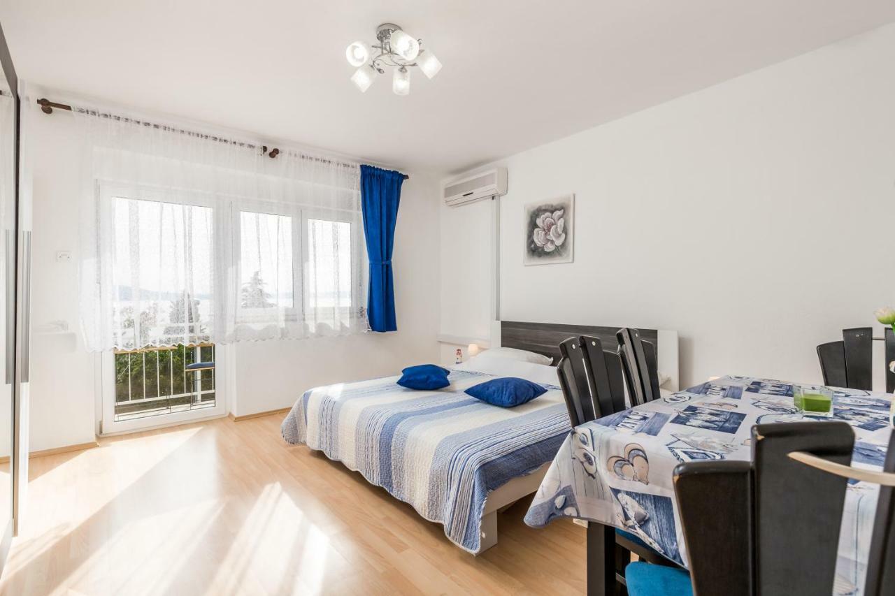 Vila Tatjana Klenovica Buitenkant foto